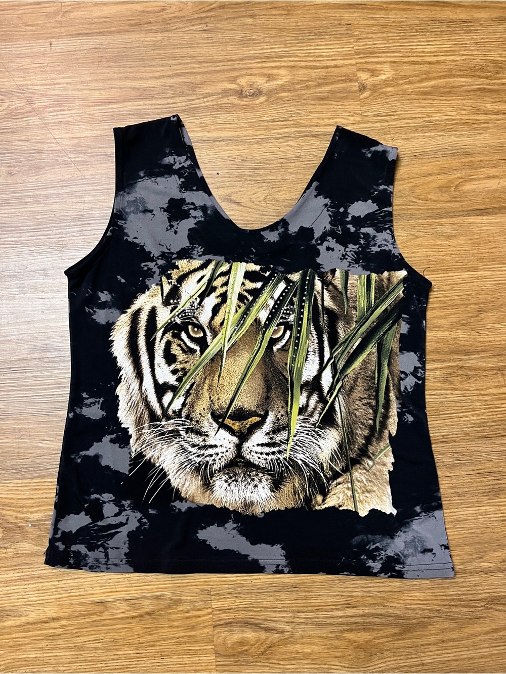 Vintage Valentina Tiger Graphic Rhinestone Scoop Neck Tank Top Medium